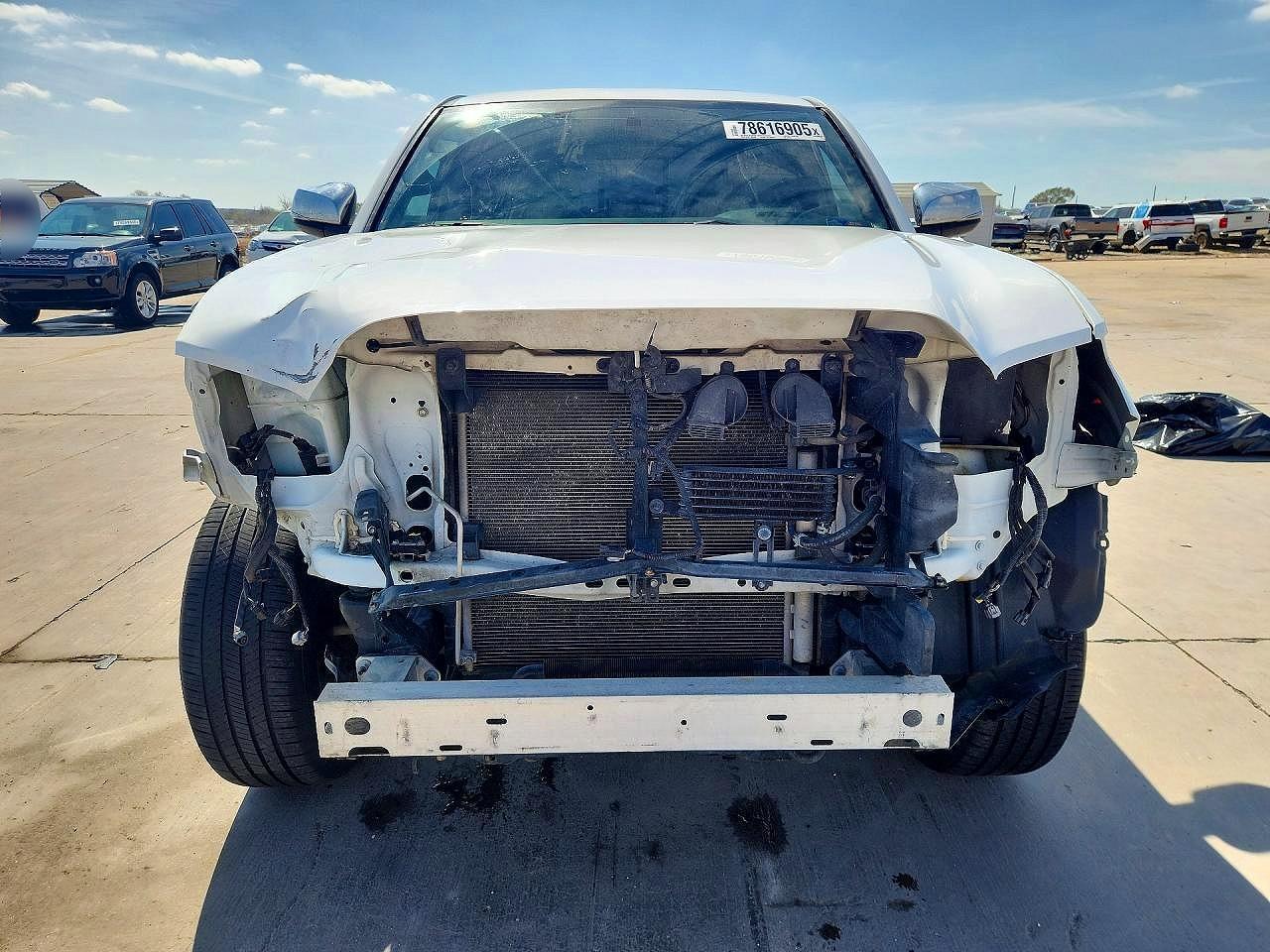 2016 TOYOTA TACOMA