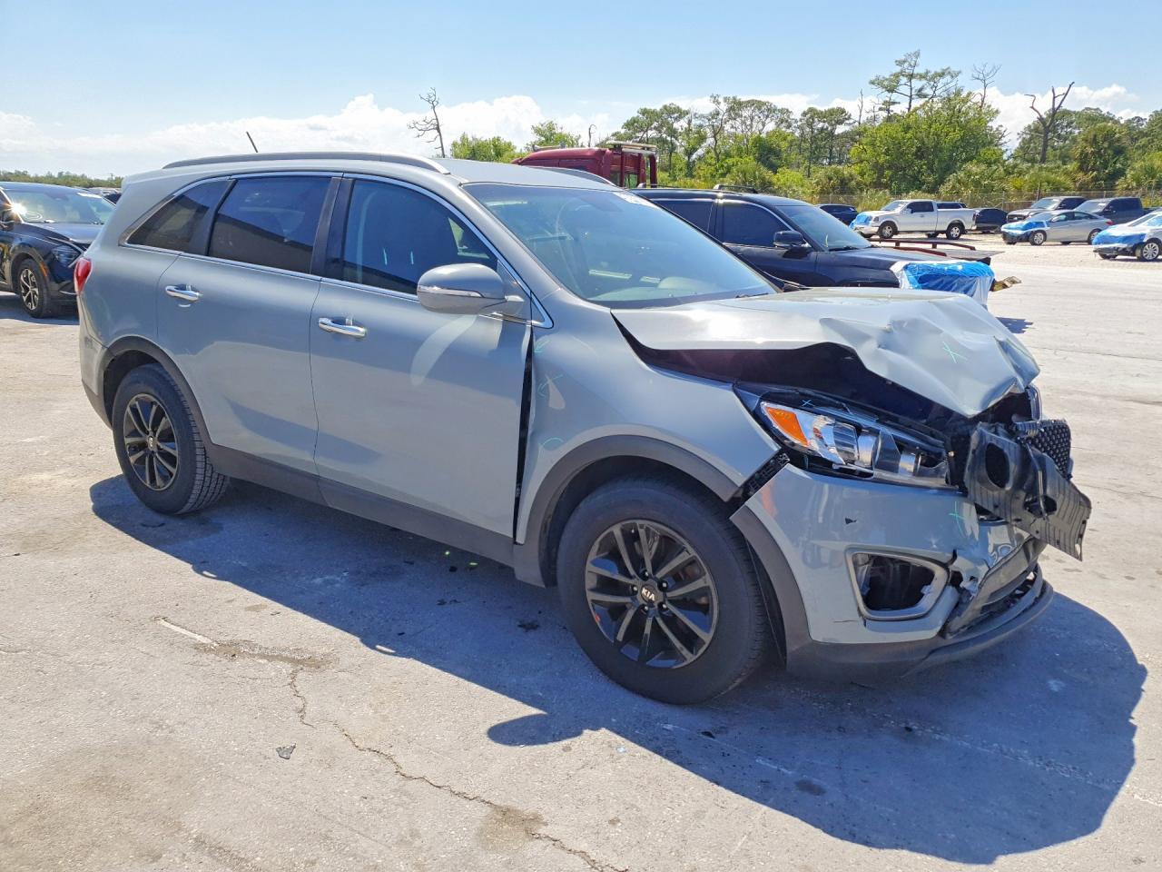 2016 KIA SORENTO