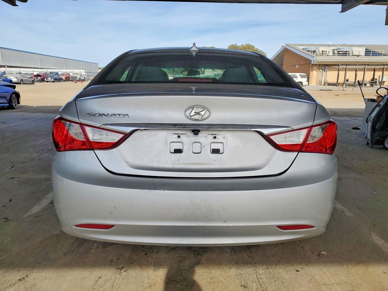 2013 HYUNDAI SONATA