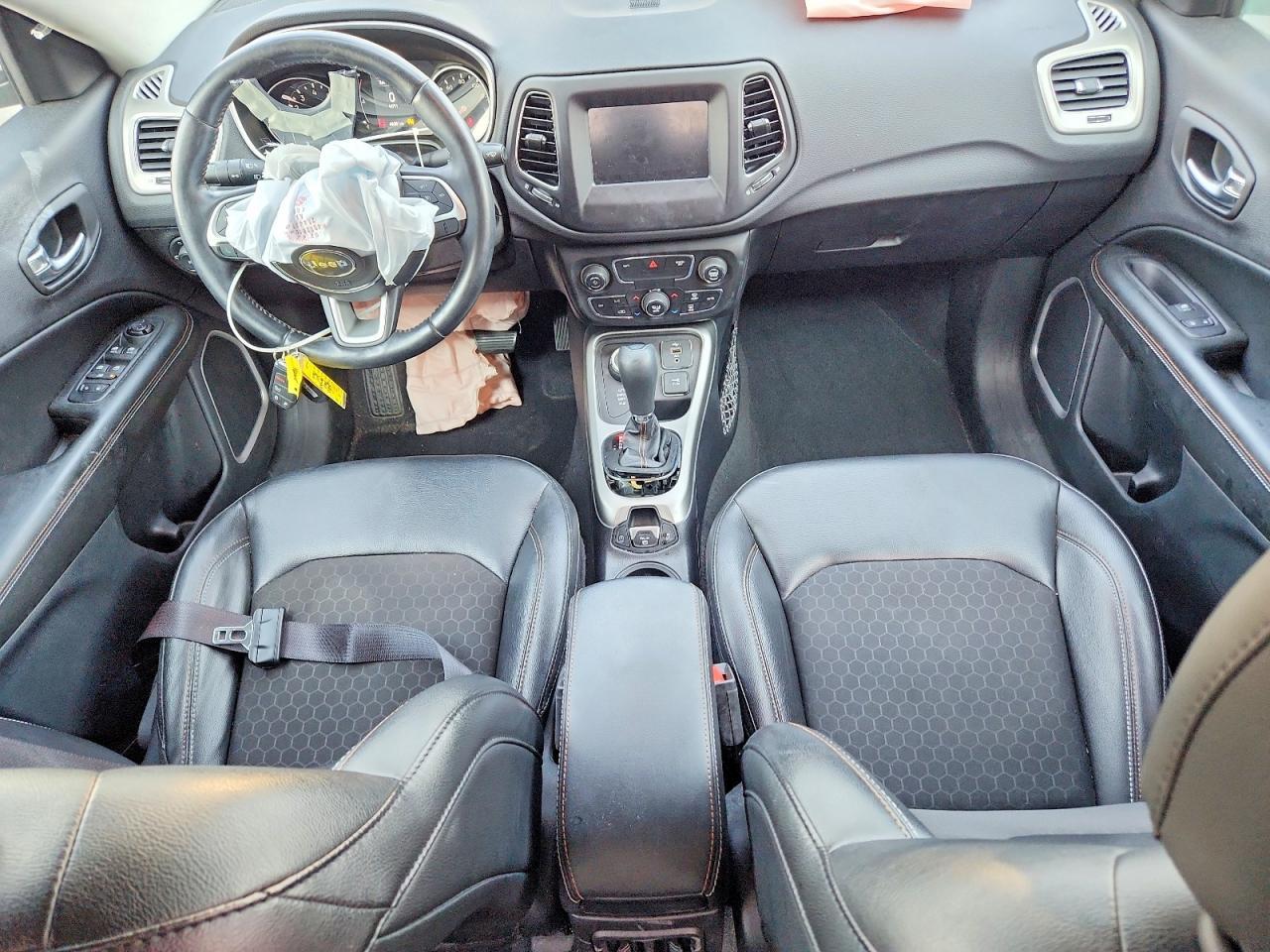 2020 JEEP Compass