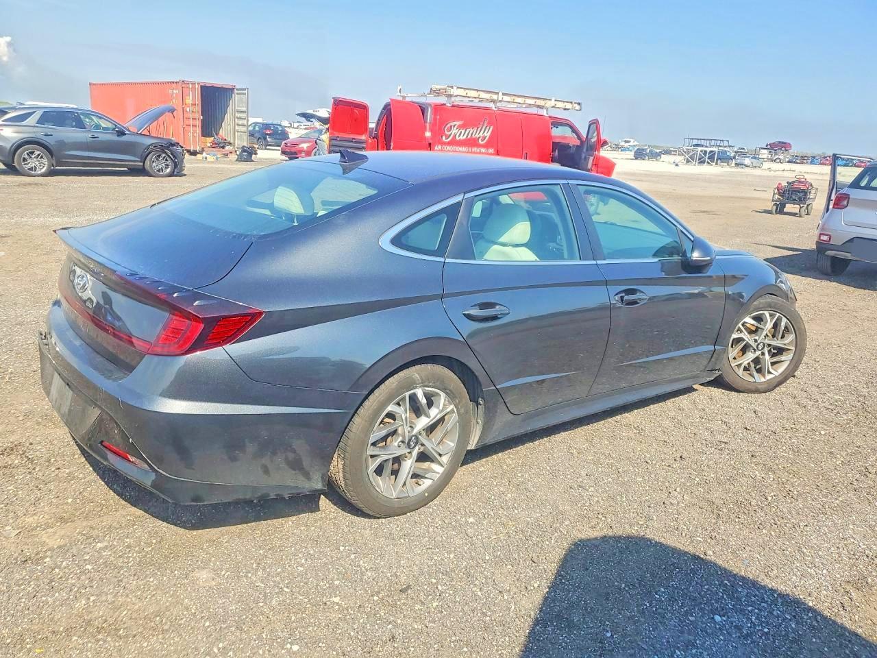2021 HYUNDAI SONATA