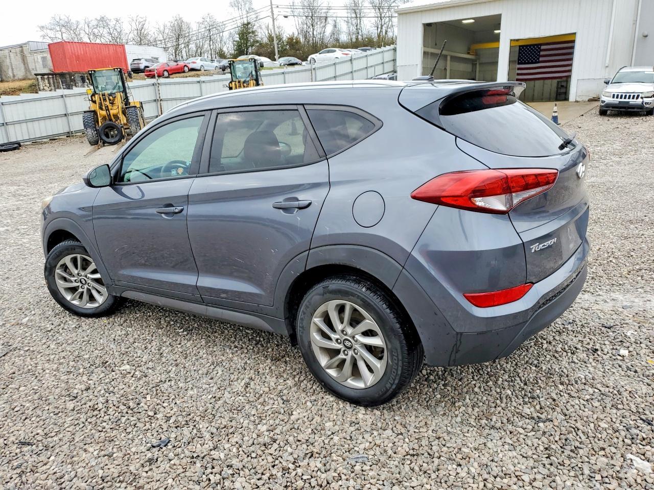 2016 HYUNDAI TUCSON