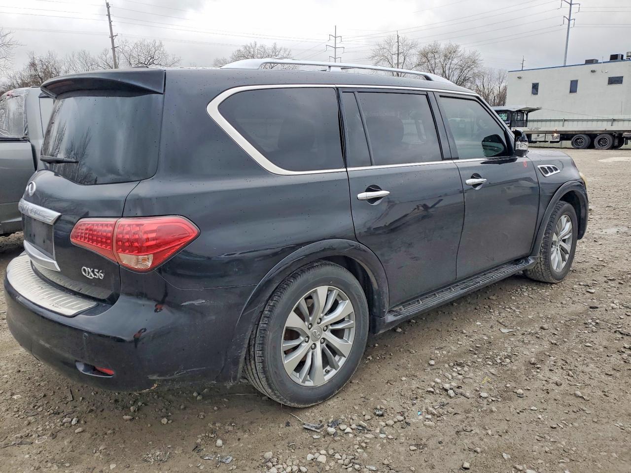 2012 INFINITI QX56