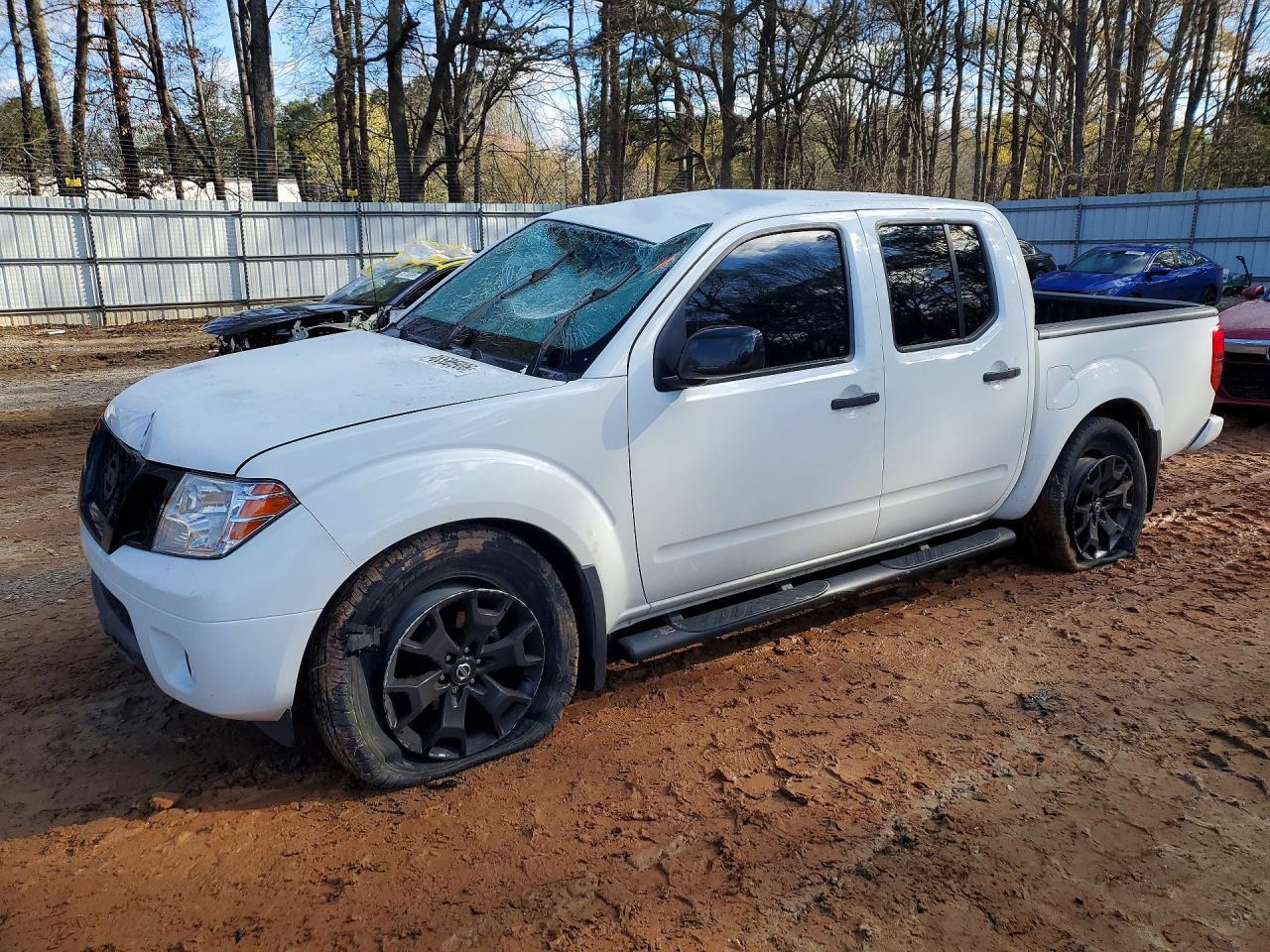 2021 NISSAN Frontier