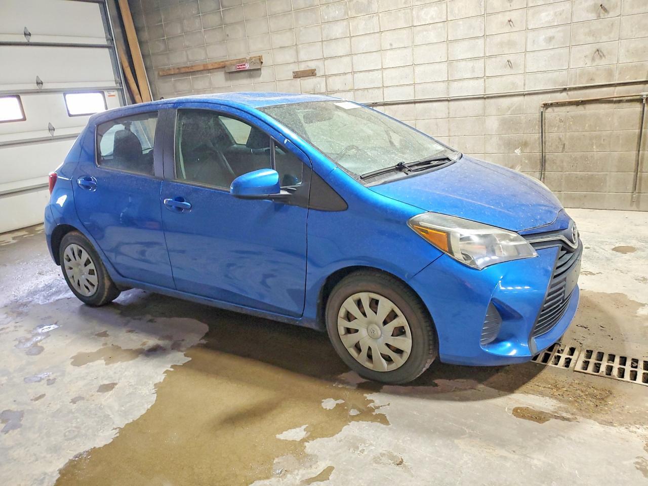 2016 TOYOTA YARIS