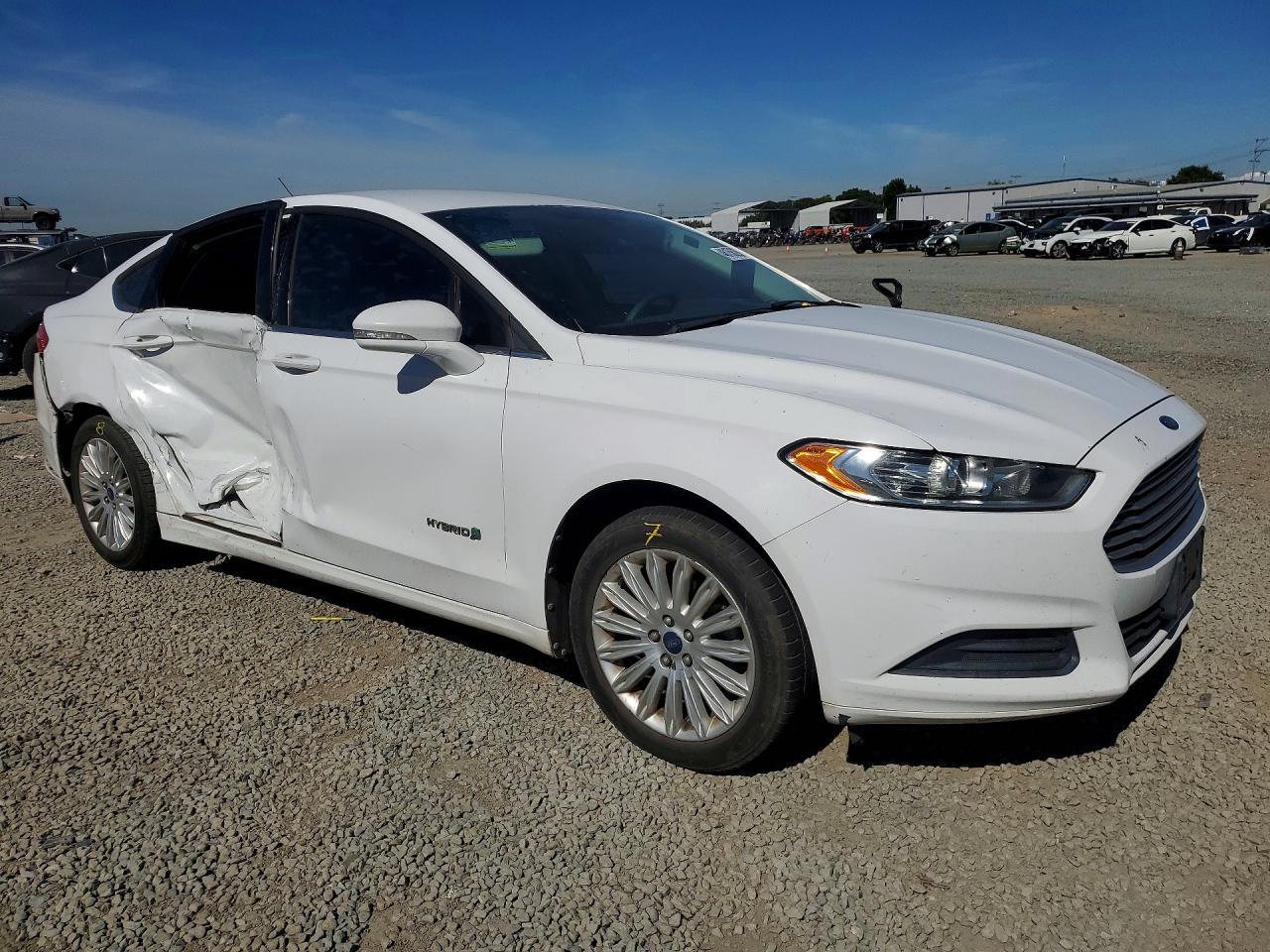 2013 FORD FUSION