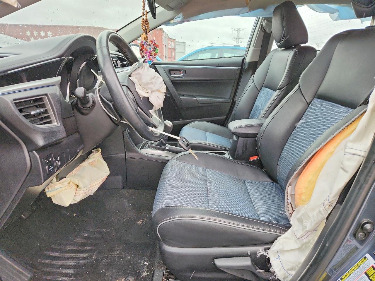 2015 TOYOTA COROLLA