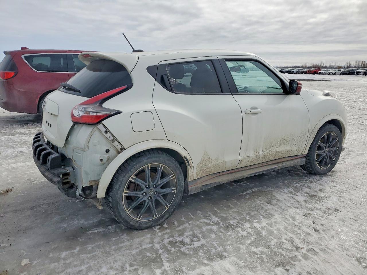 2016 NISSAN Juke