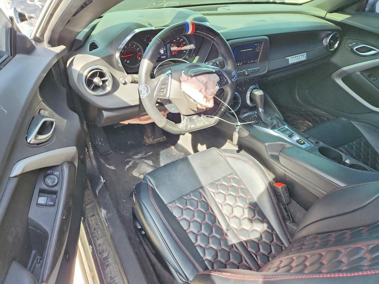 2023 CHEVROLET Camaro