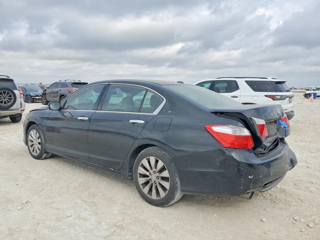 2015 HONDA ACCORD