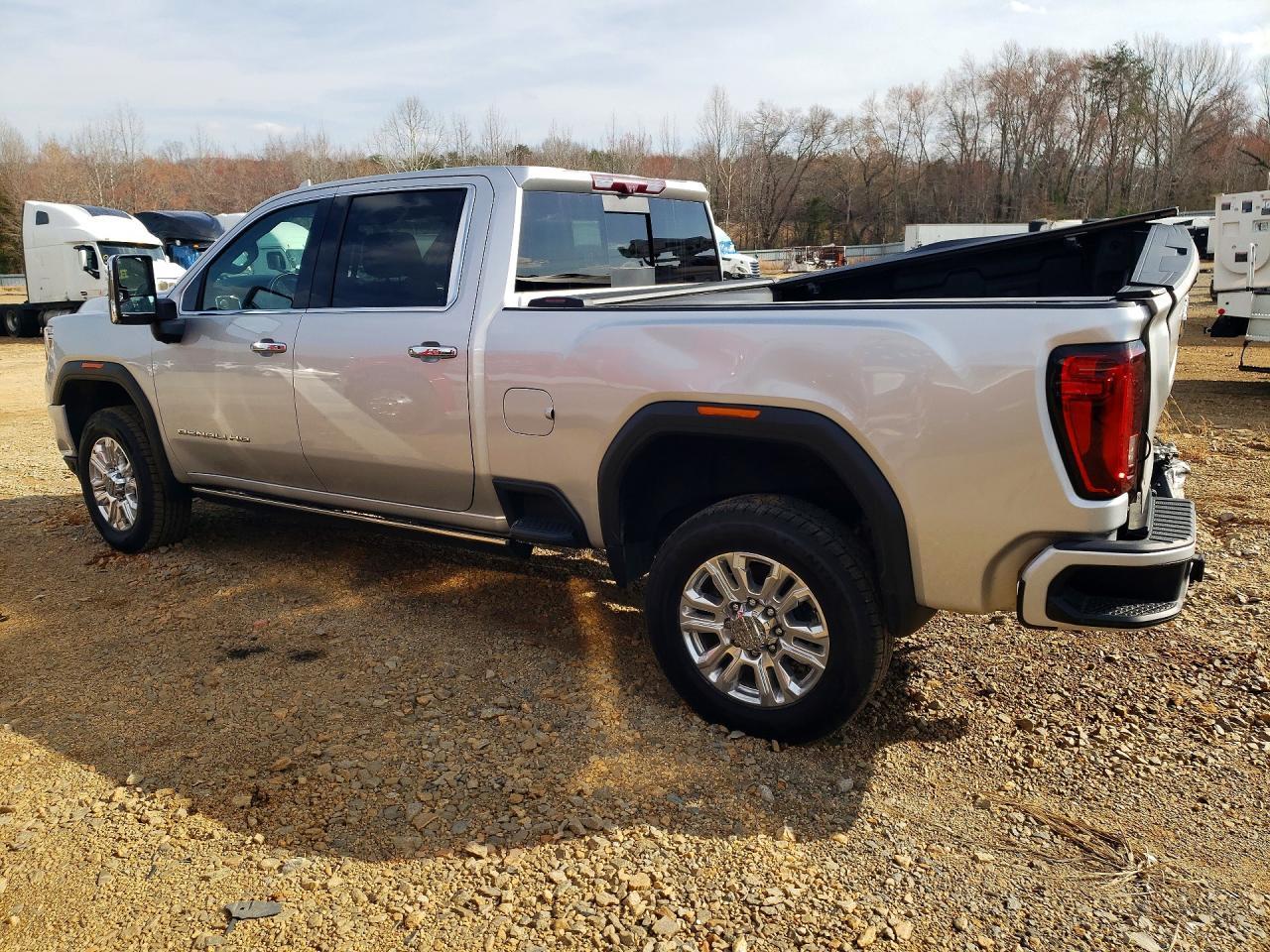 2023 GMC Sierra