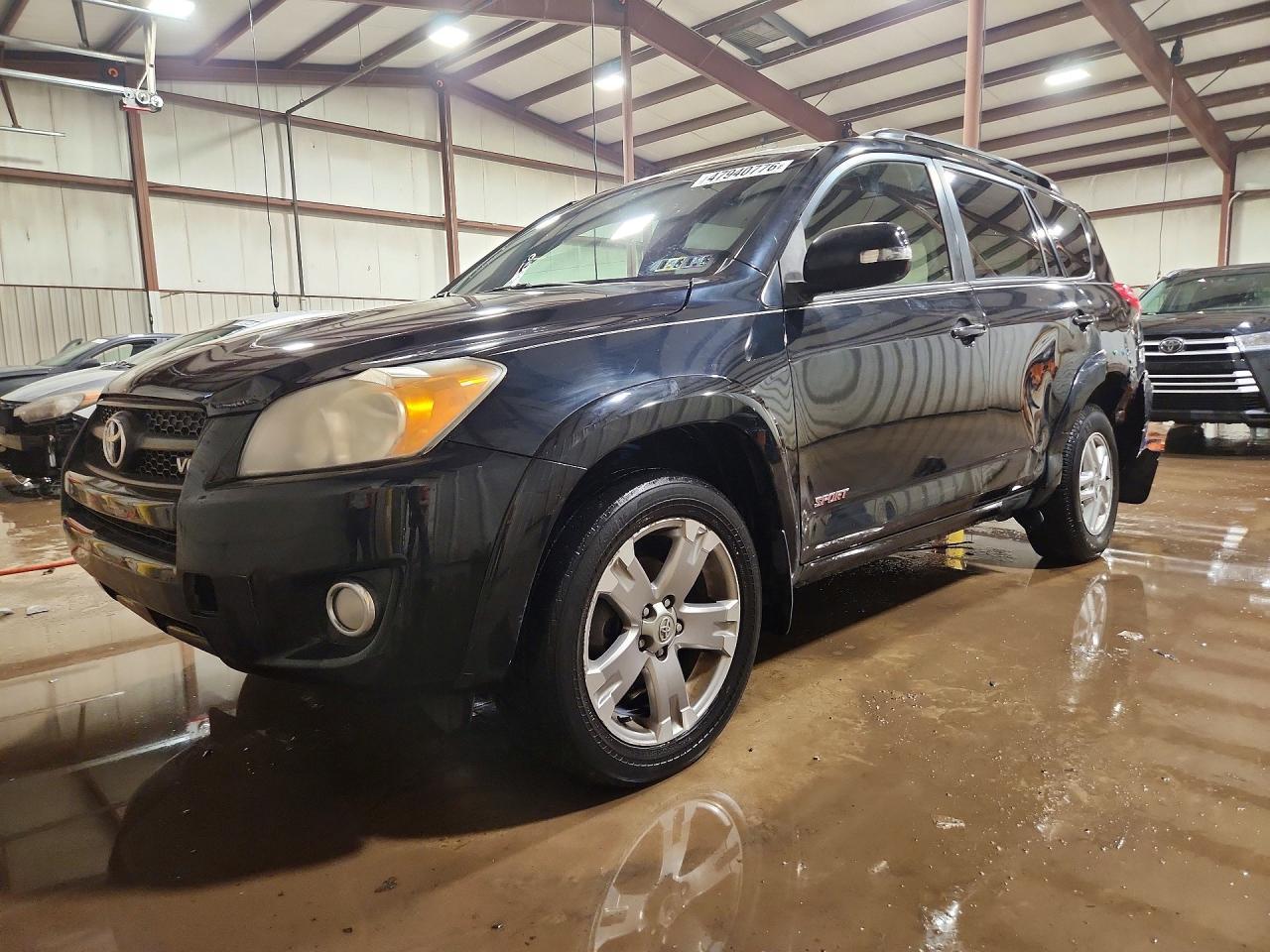 2010 TOYOTA RAV4
