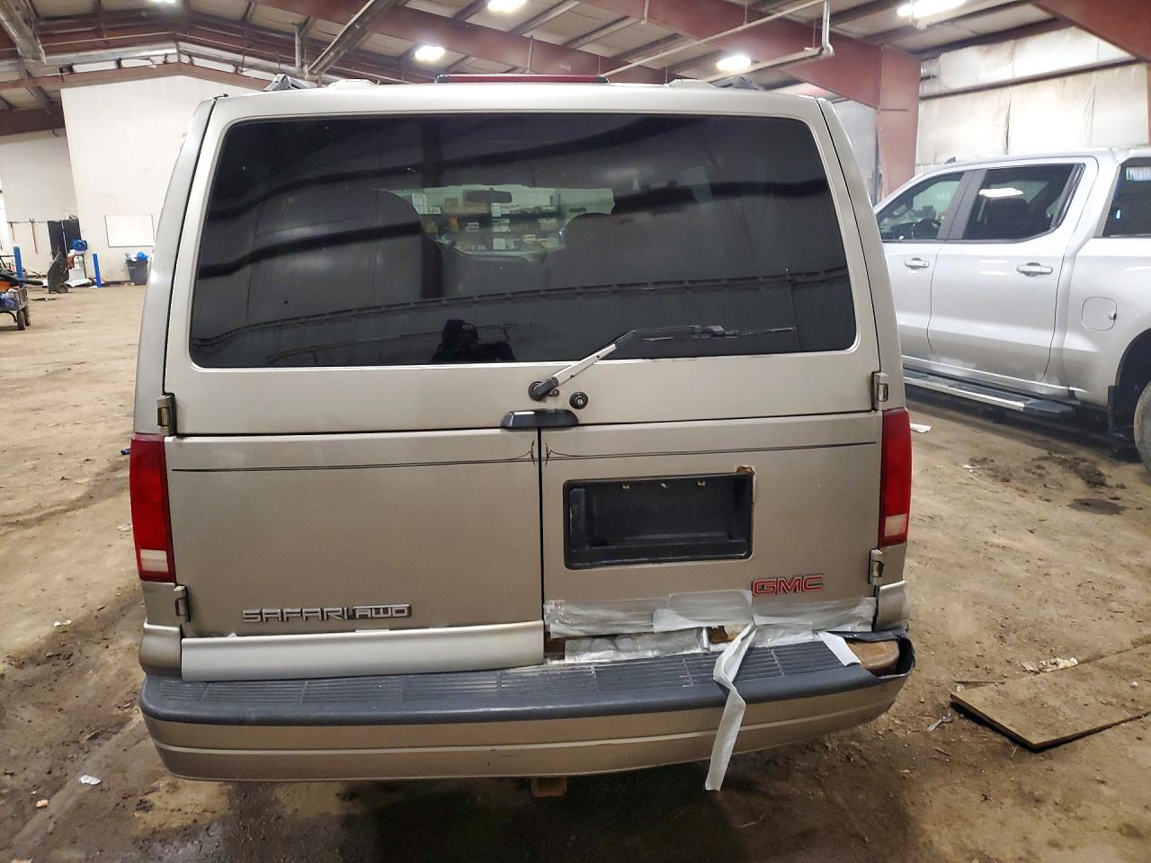 2003 GMC SAFARI