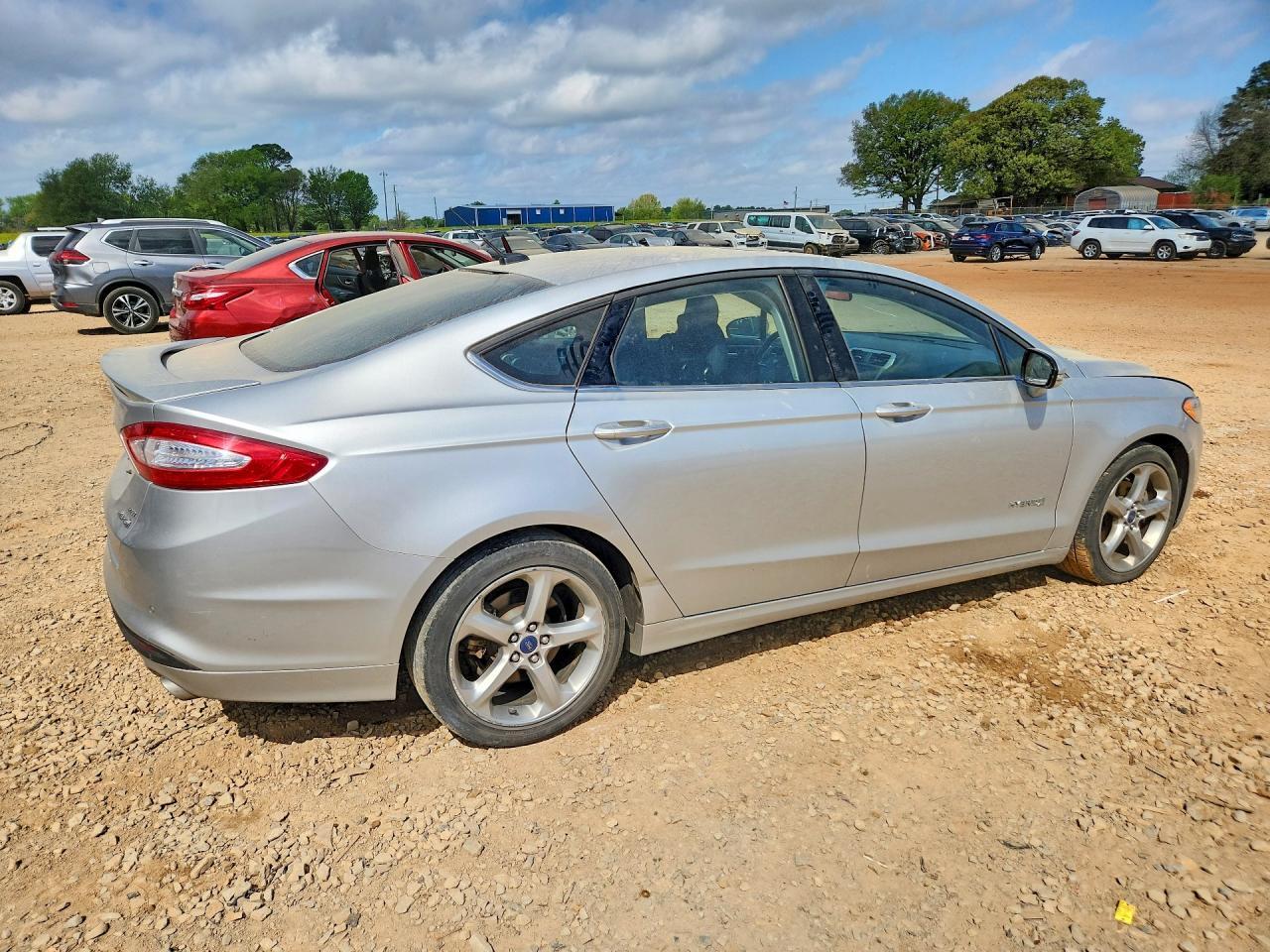 2013 FORD FUSION