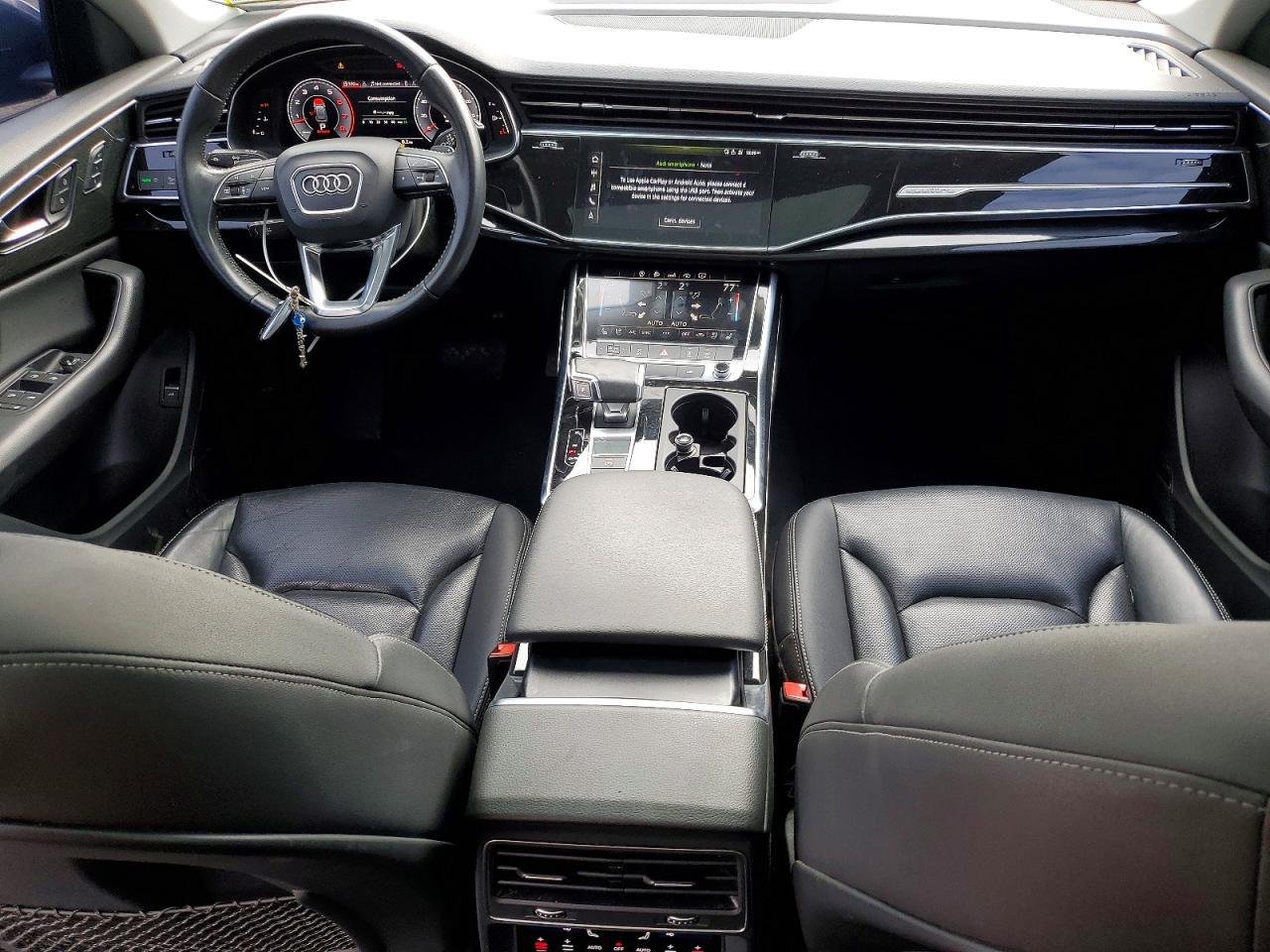 2020 AUDI Q8
