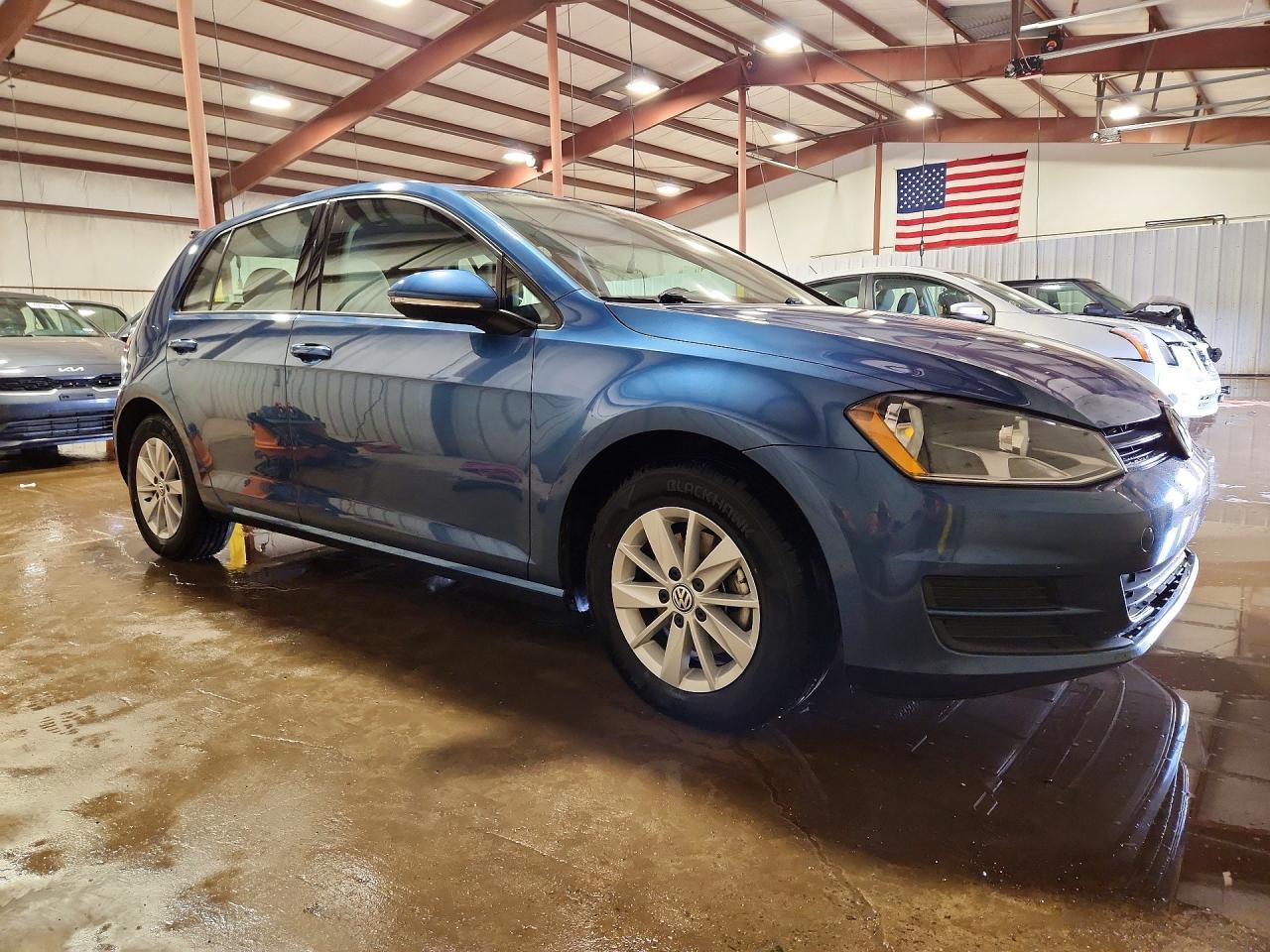 2017 VOLKSWAGEN GOLF