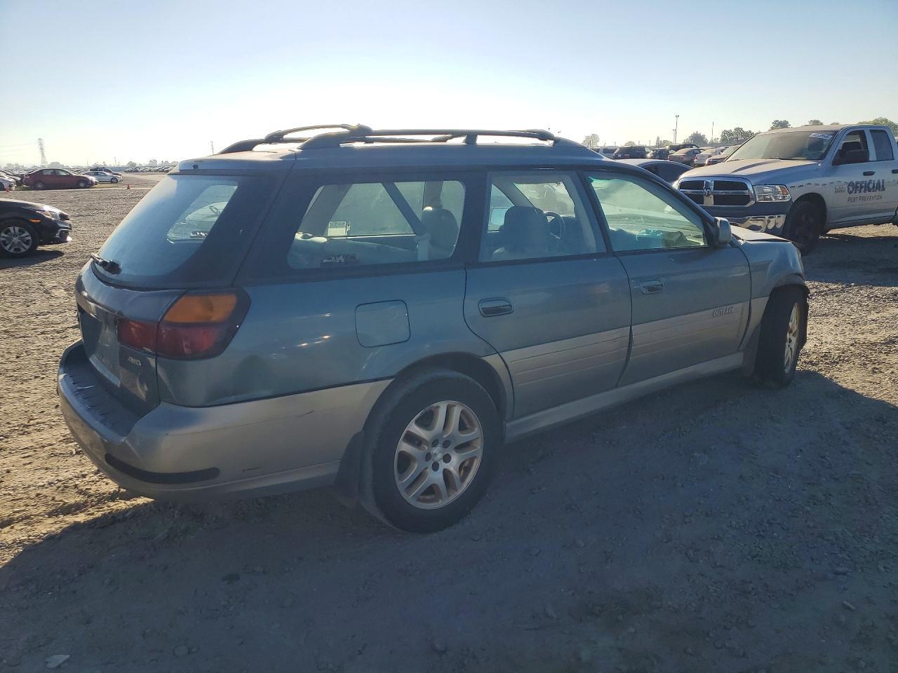 2001 SUBARU Legacy