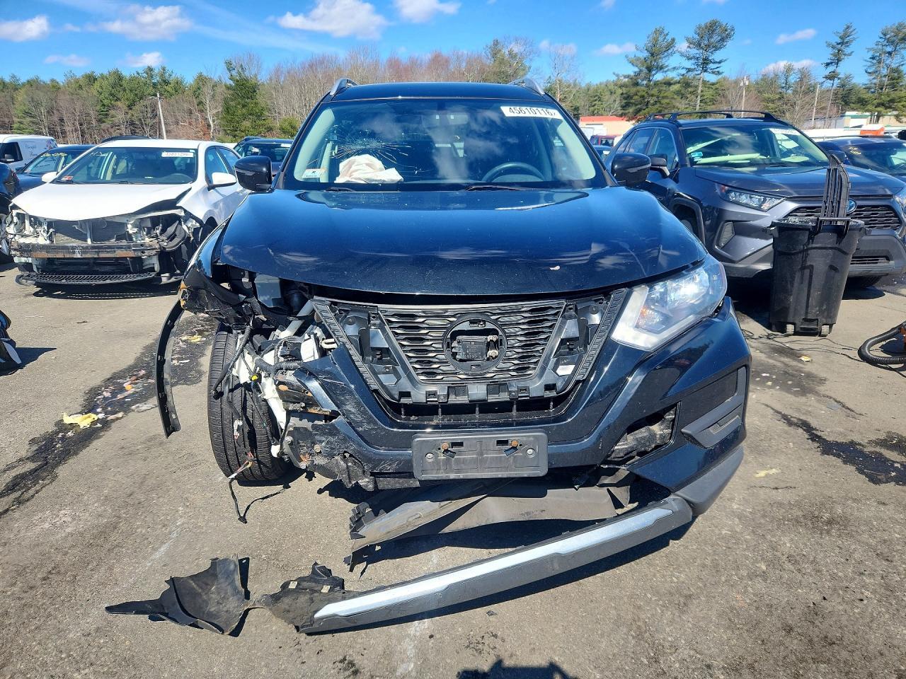 2018 NISSAN ROGUE