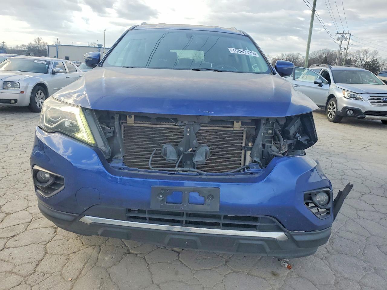 2017 NISSAN PATHFINDER