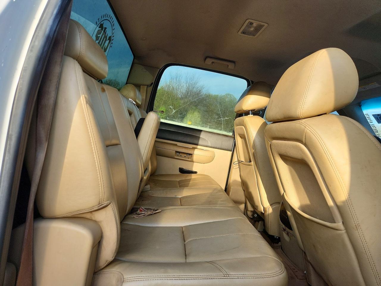 2011 CHEVROLET 2500