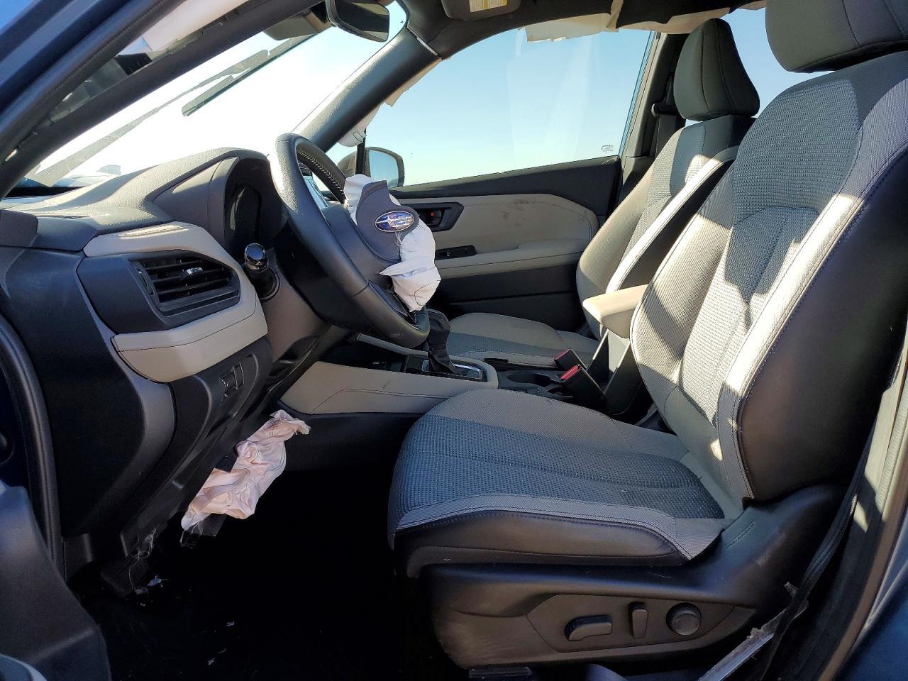 2025 SUBARU FORESTER