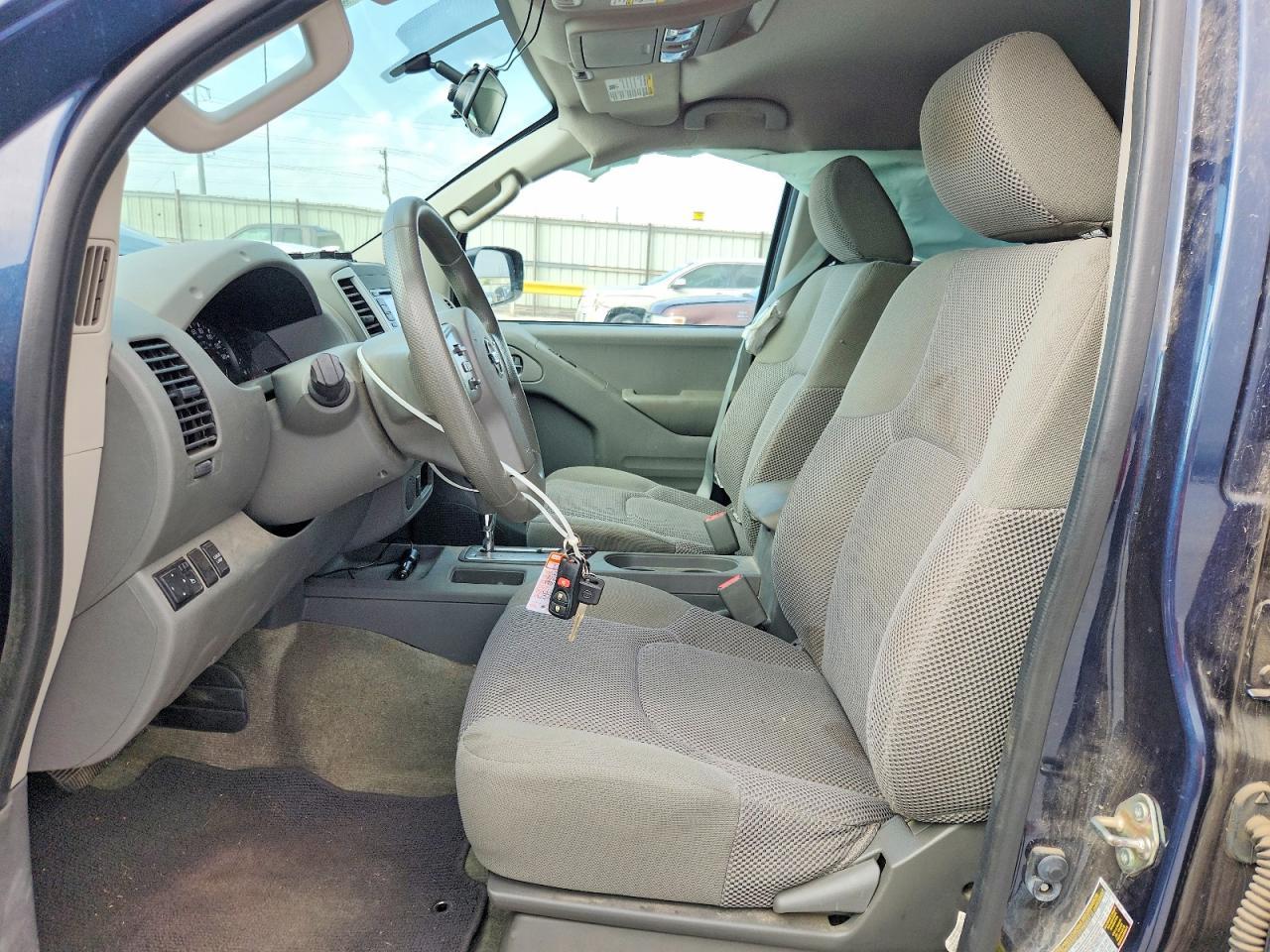 2016 NISSAN Frontier