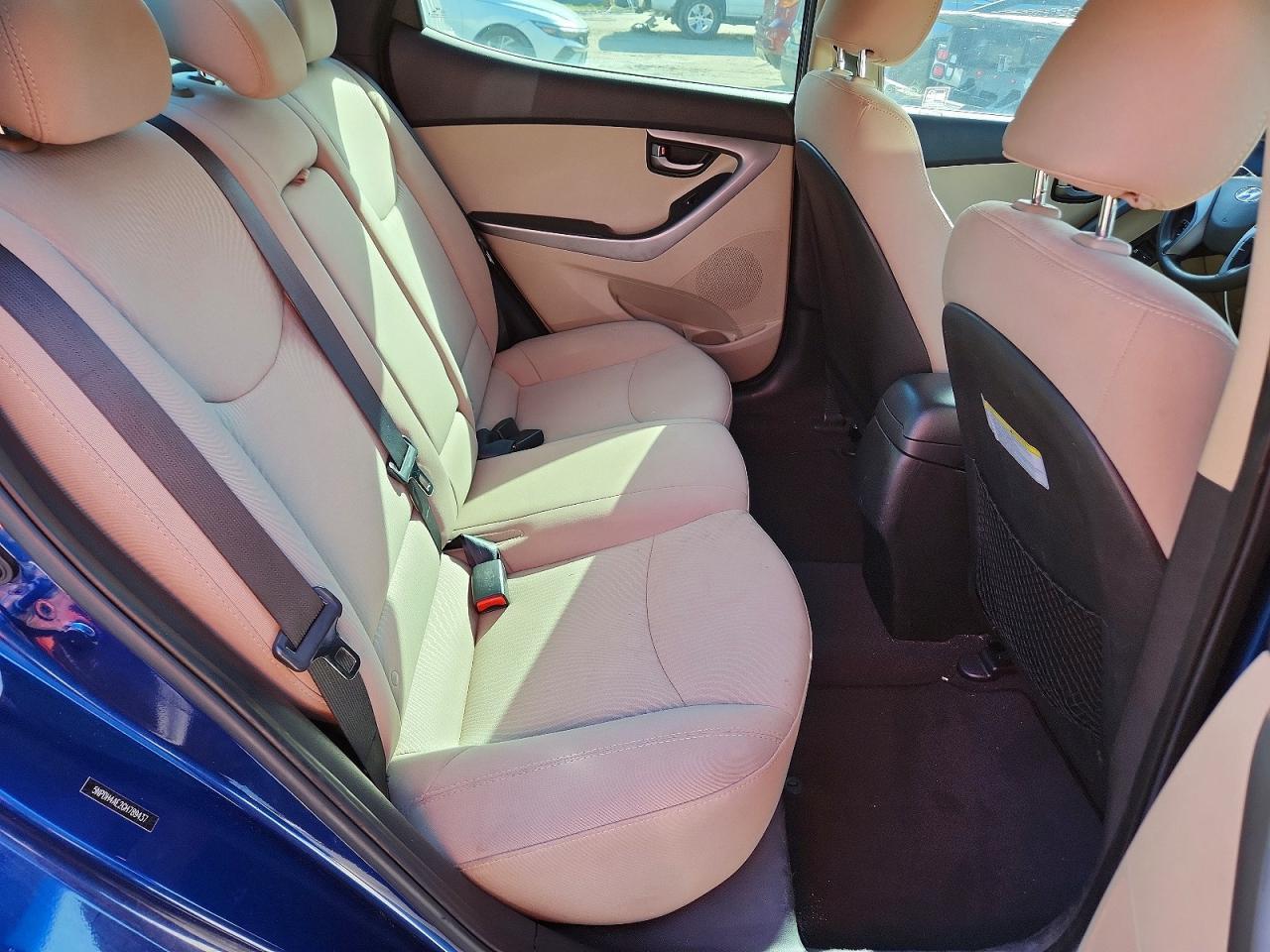 2016 HYUNDAI ELANTRA