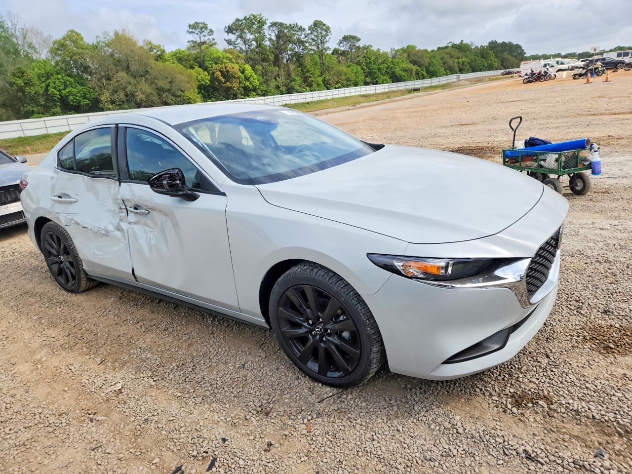 2026 MAZDA 3