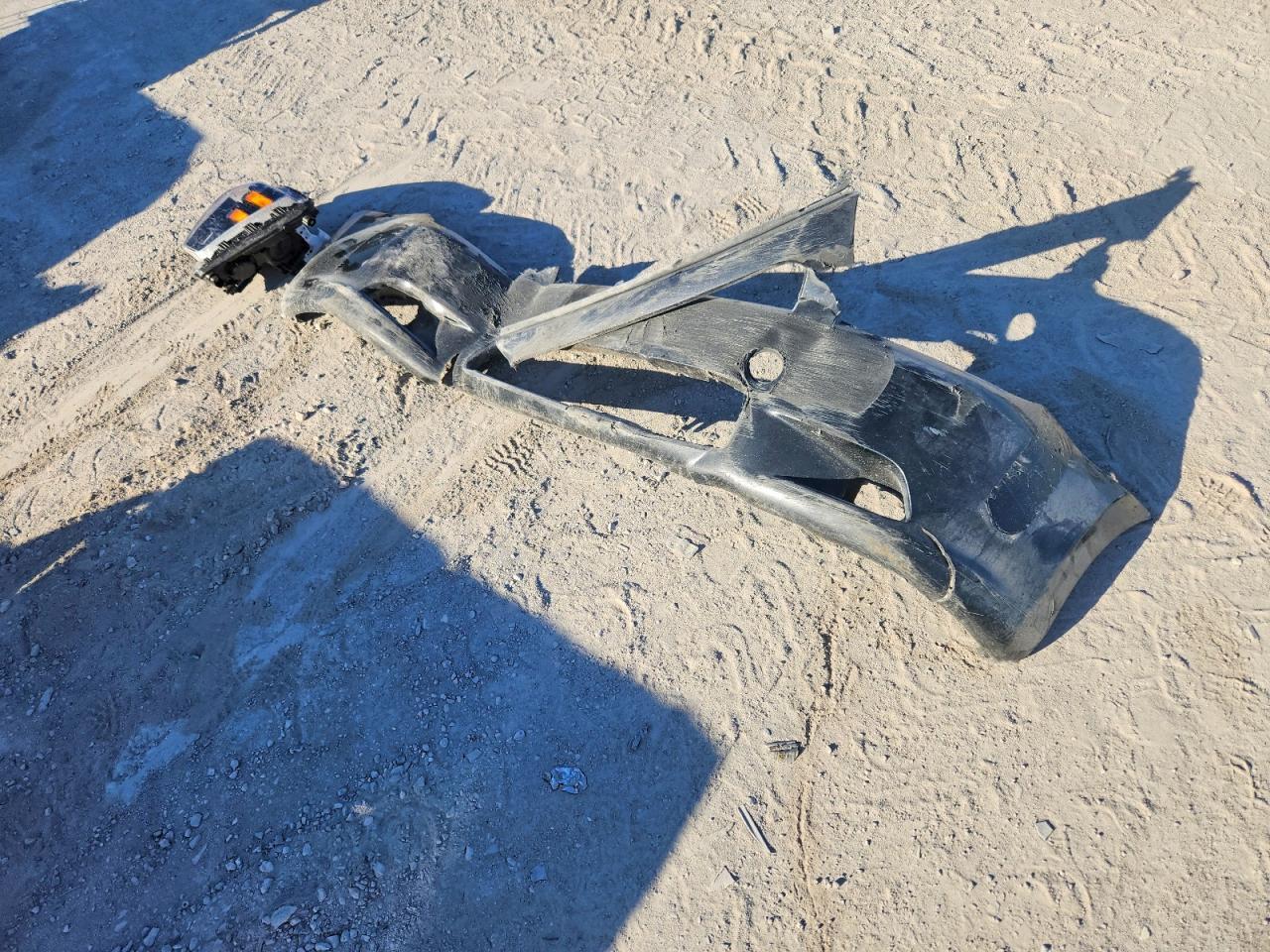 2006 TOYOTA SCION