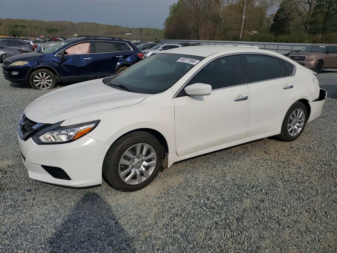 2017 NISSAN ALTIMA