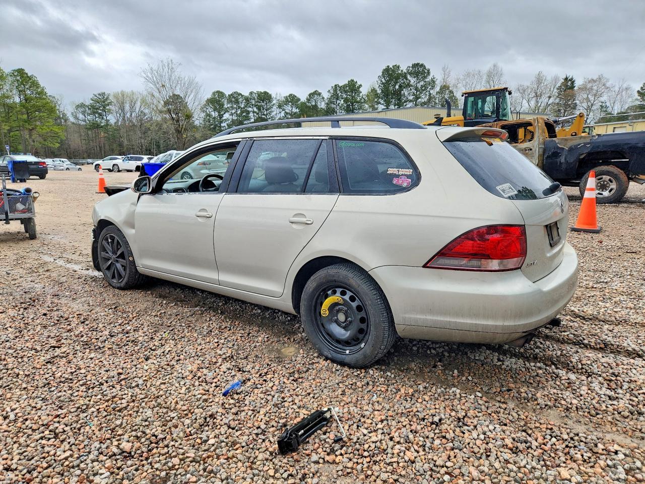 2011 VOLKSWAGEN JETTA