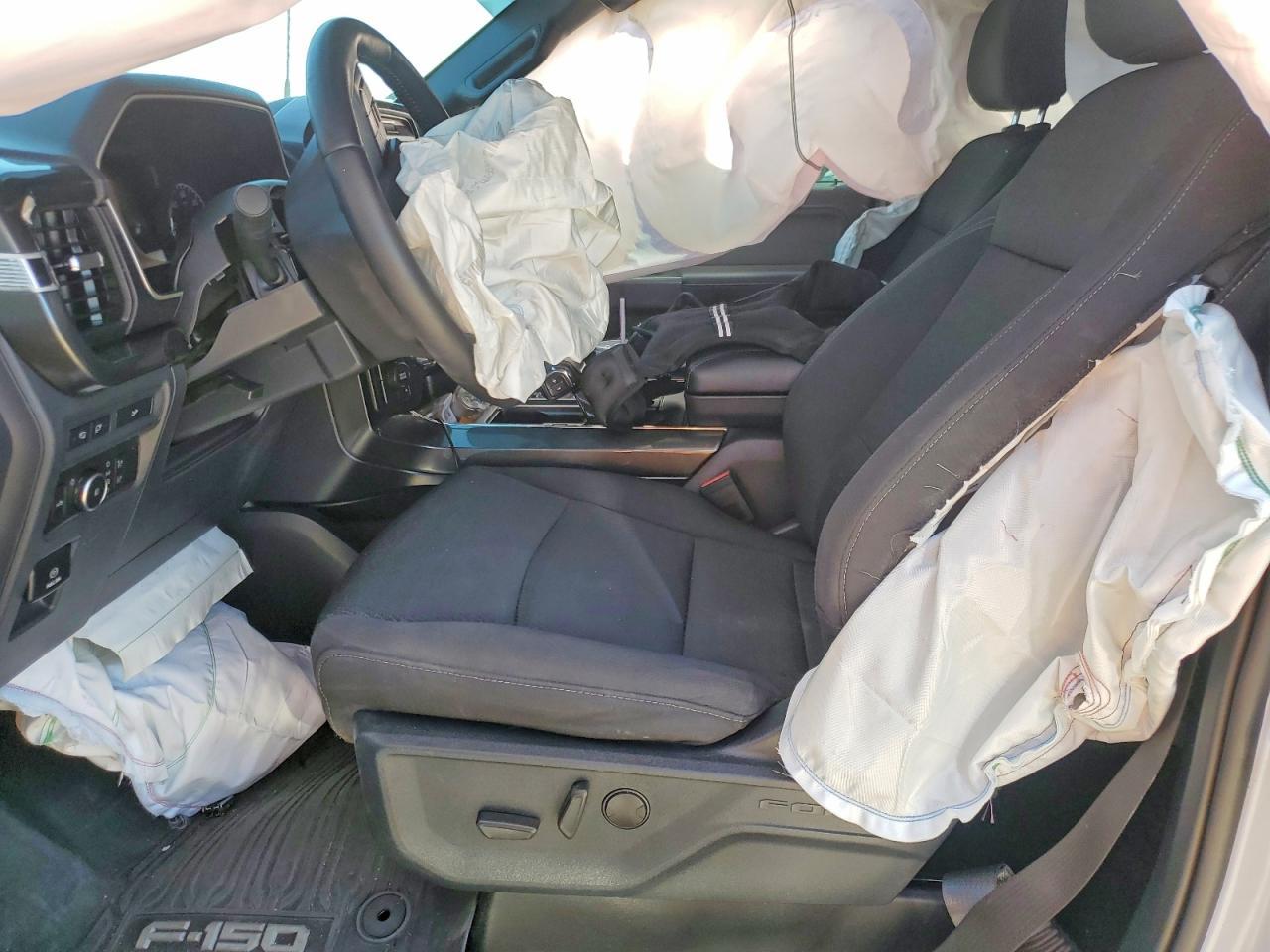 2022 FORD F-150 Lightning