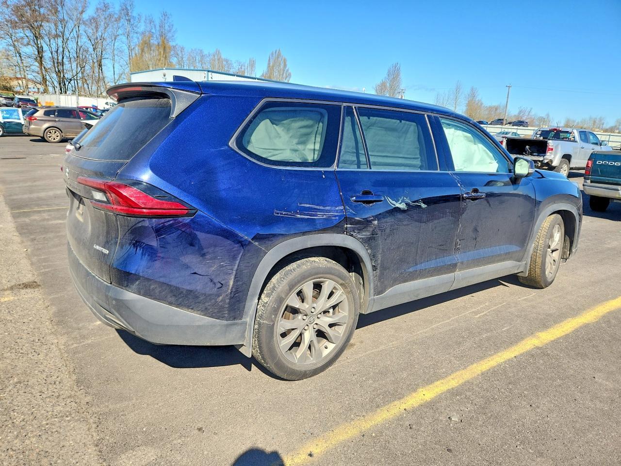 2024 TOYOTA HIGHLANDER