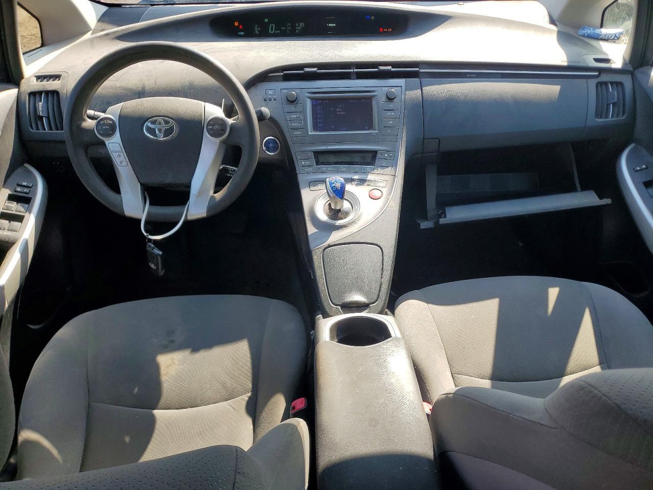 2013 TOYOTA PRIUS