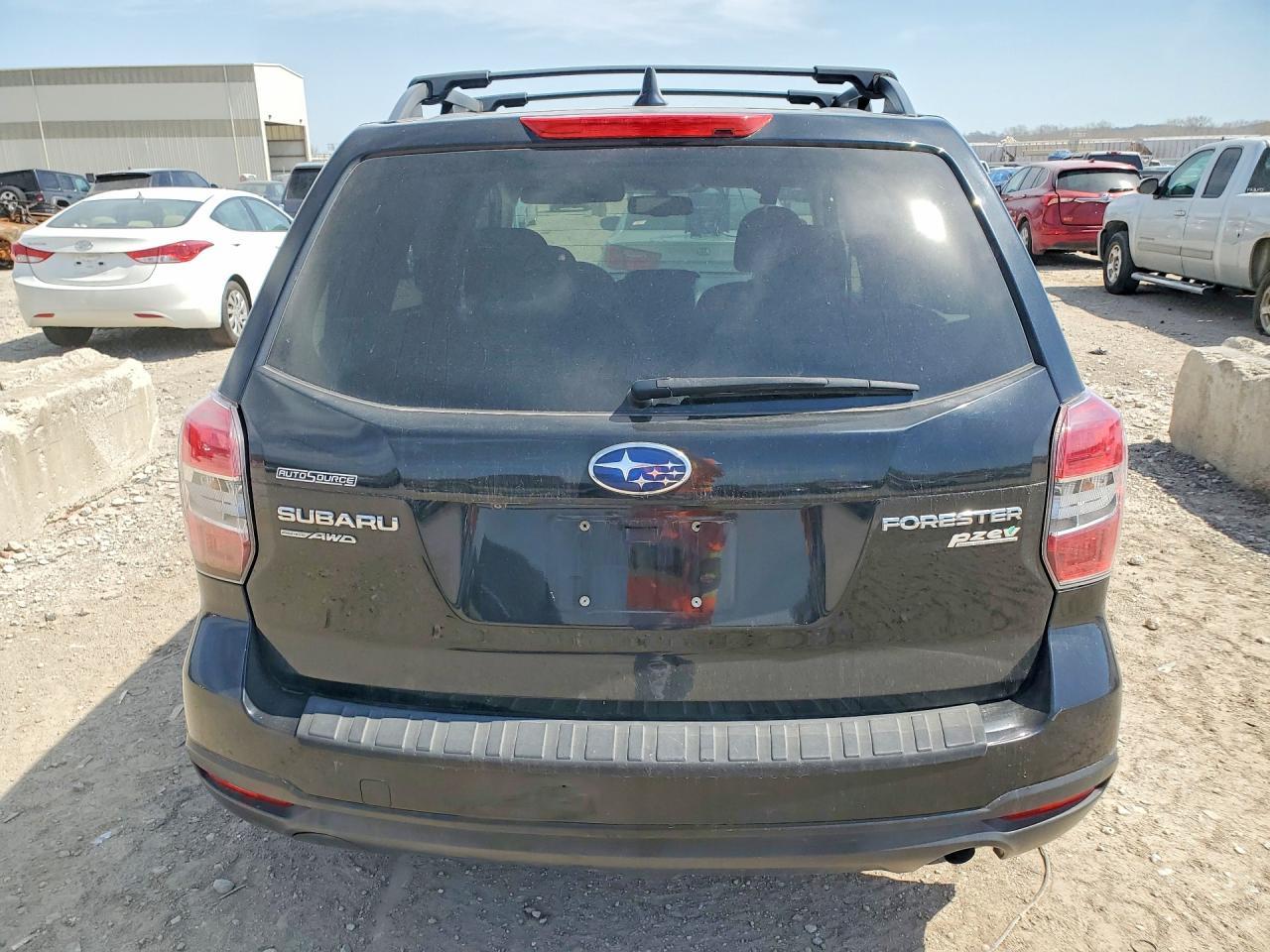 2016 SUBARU FORESTER
