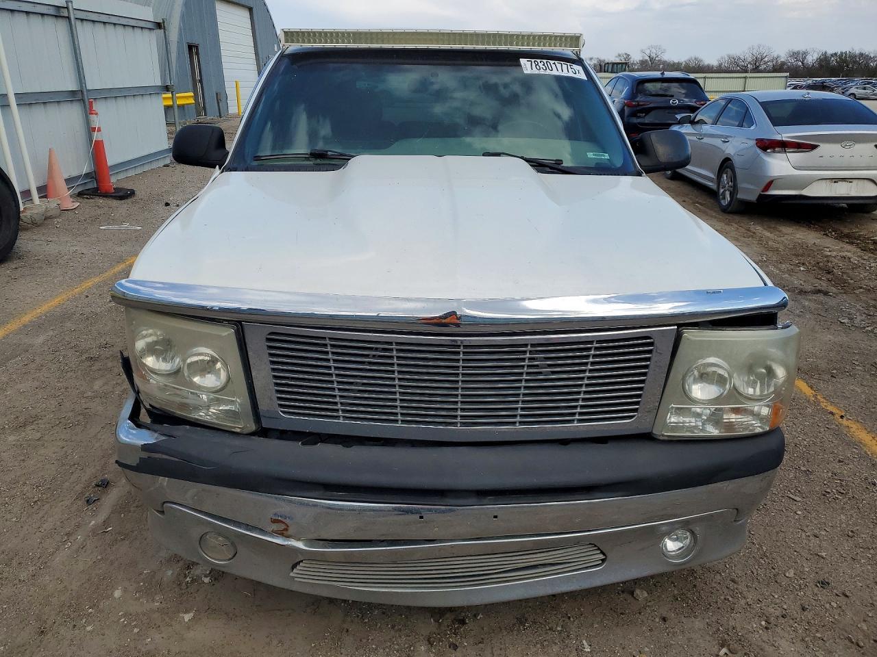 2002 CHEVROLET Tahoe