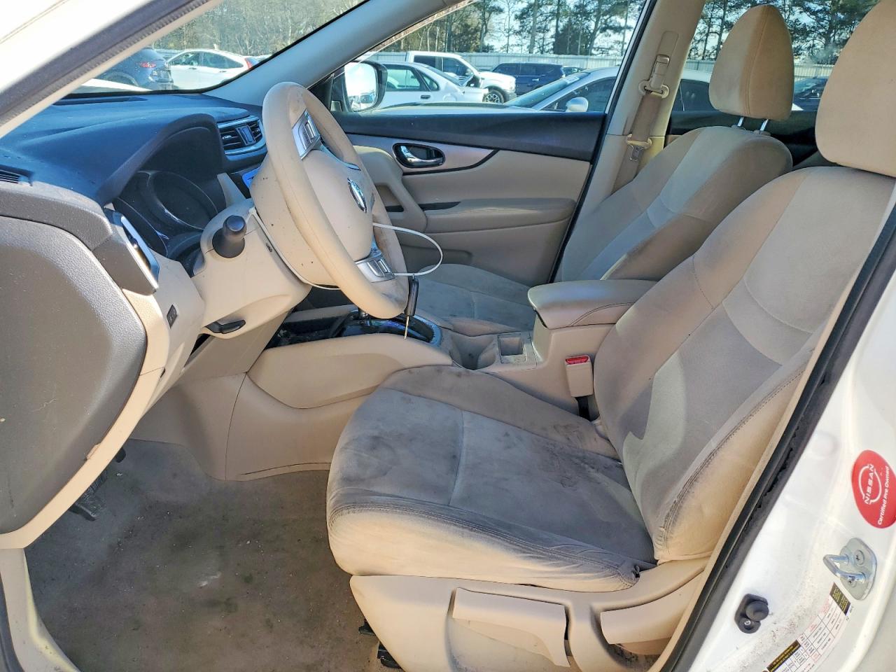 2015 NISSAN ROGUE