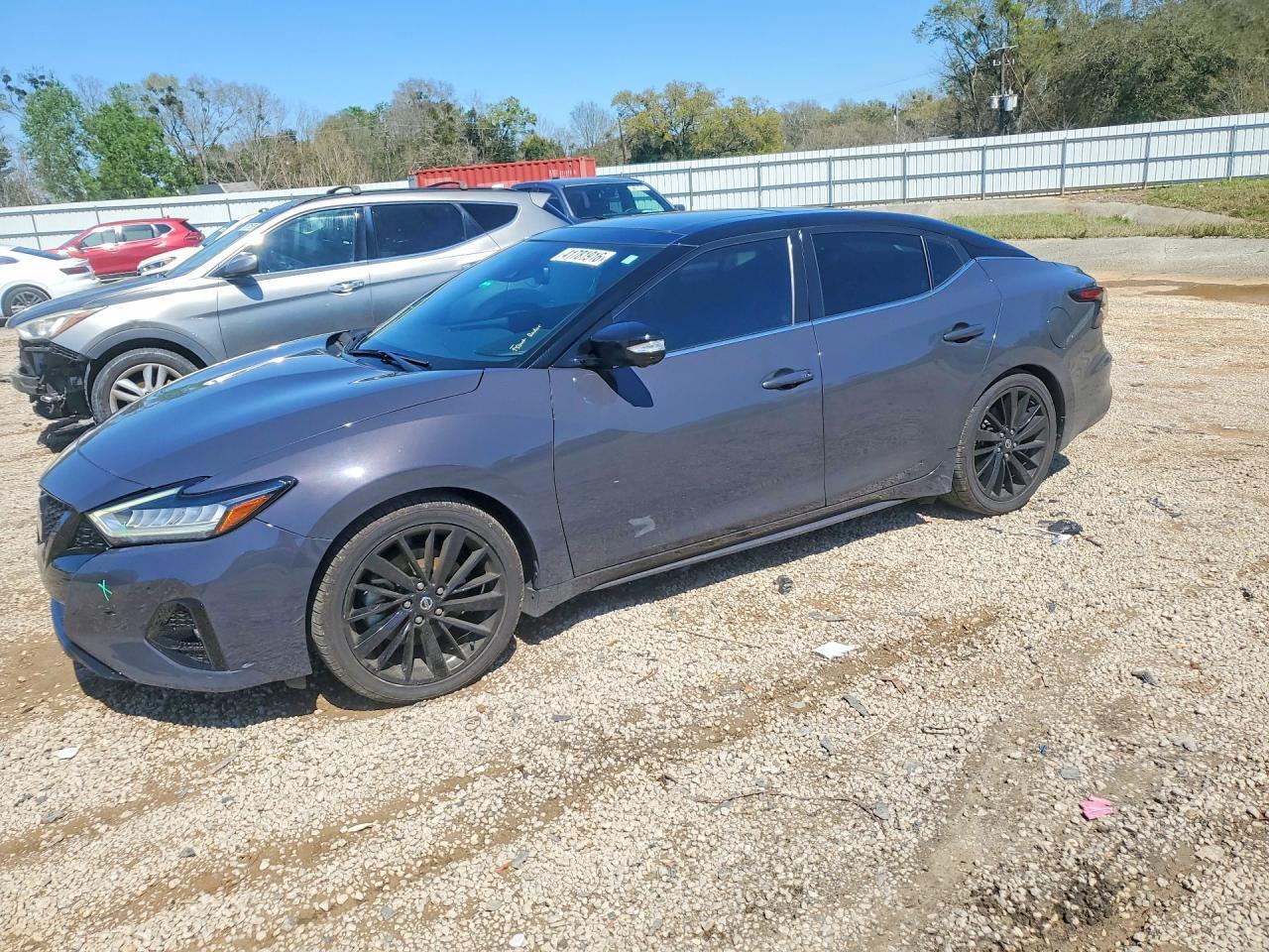 2021 NISSAN Maxima