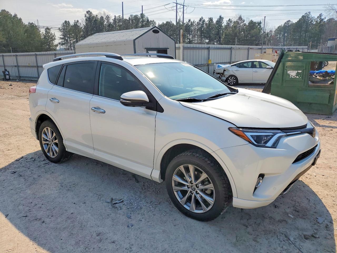 2017 TOYOTA RAV4
