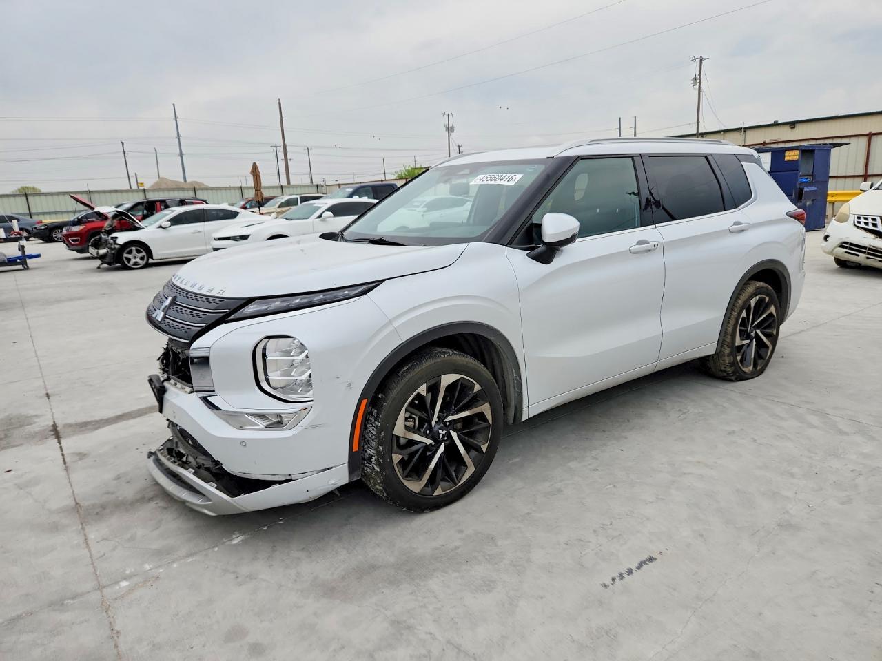 2024 MITSUBISHI outlander