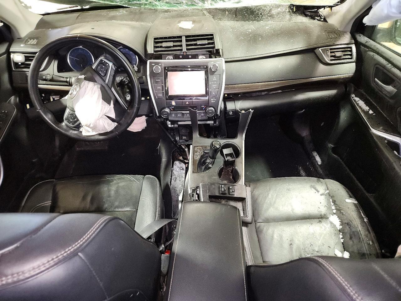 2016 TOYOTA CAMRY