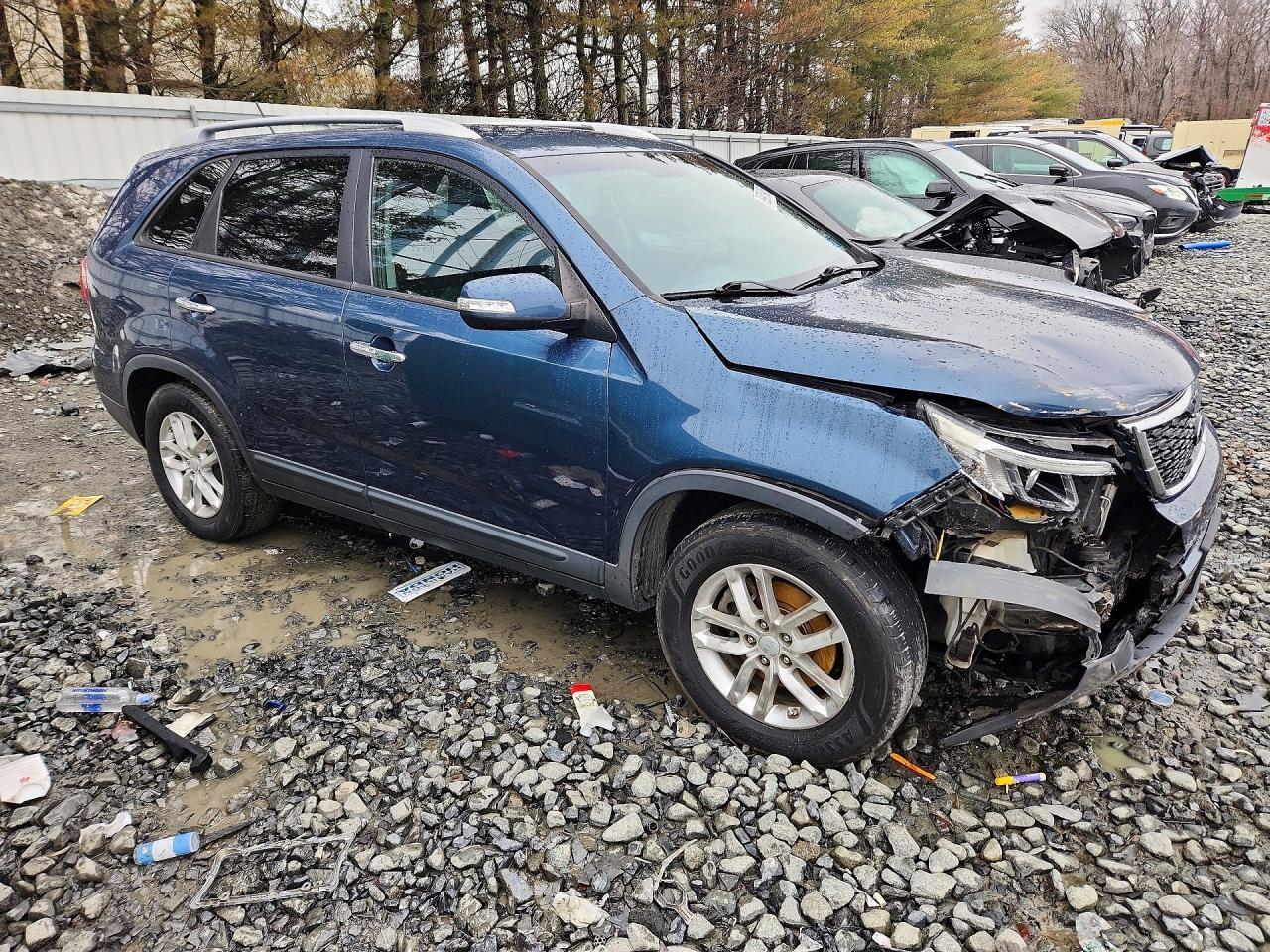 2015 KIA SORENTO