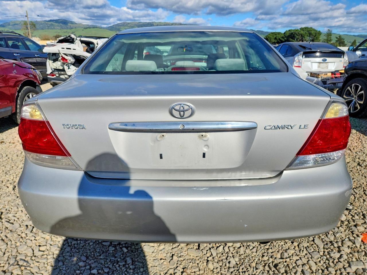 2005 TOYOTA CAMRY