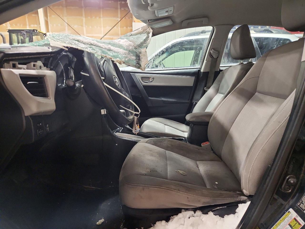 2015 TOYOTA COROLLA