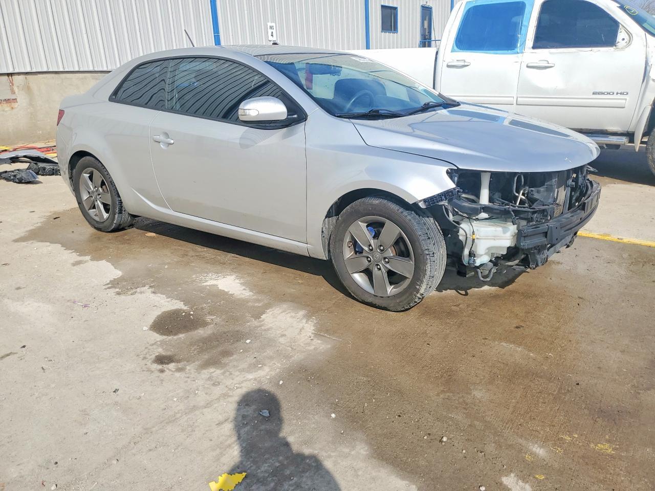 2010 KIA FORTE