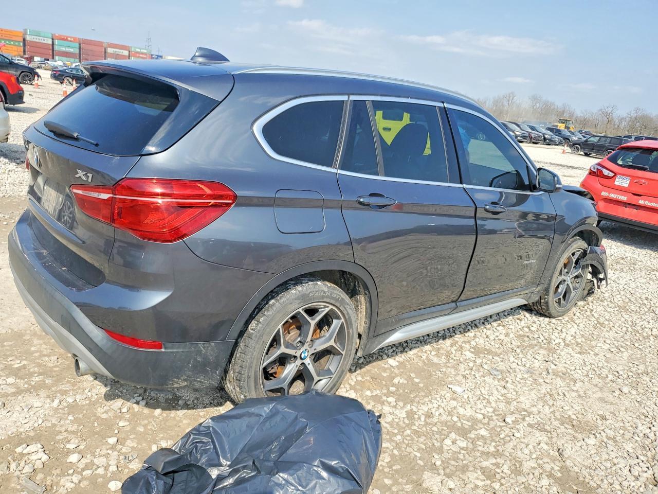 2016 BMW X1