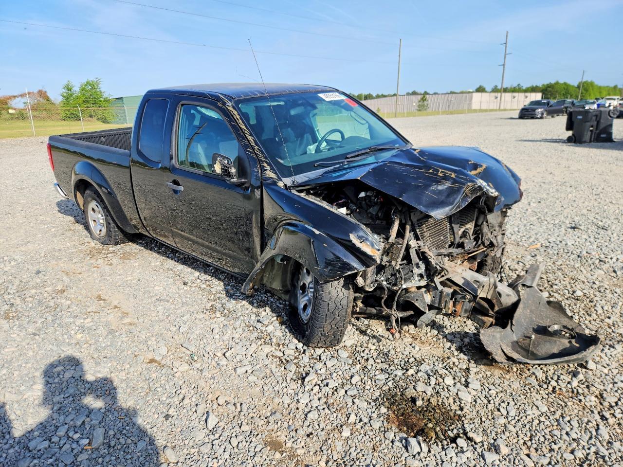 2015 NISSAN Frontier