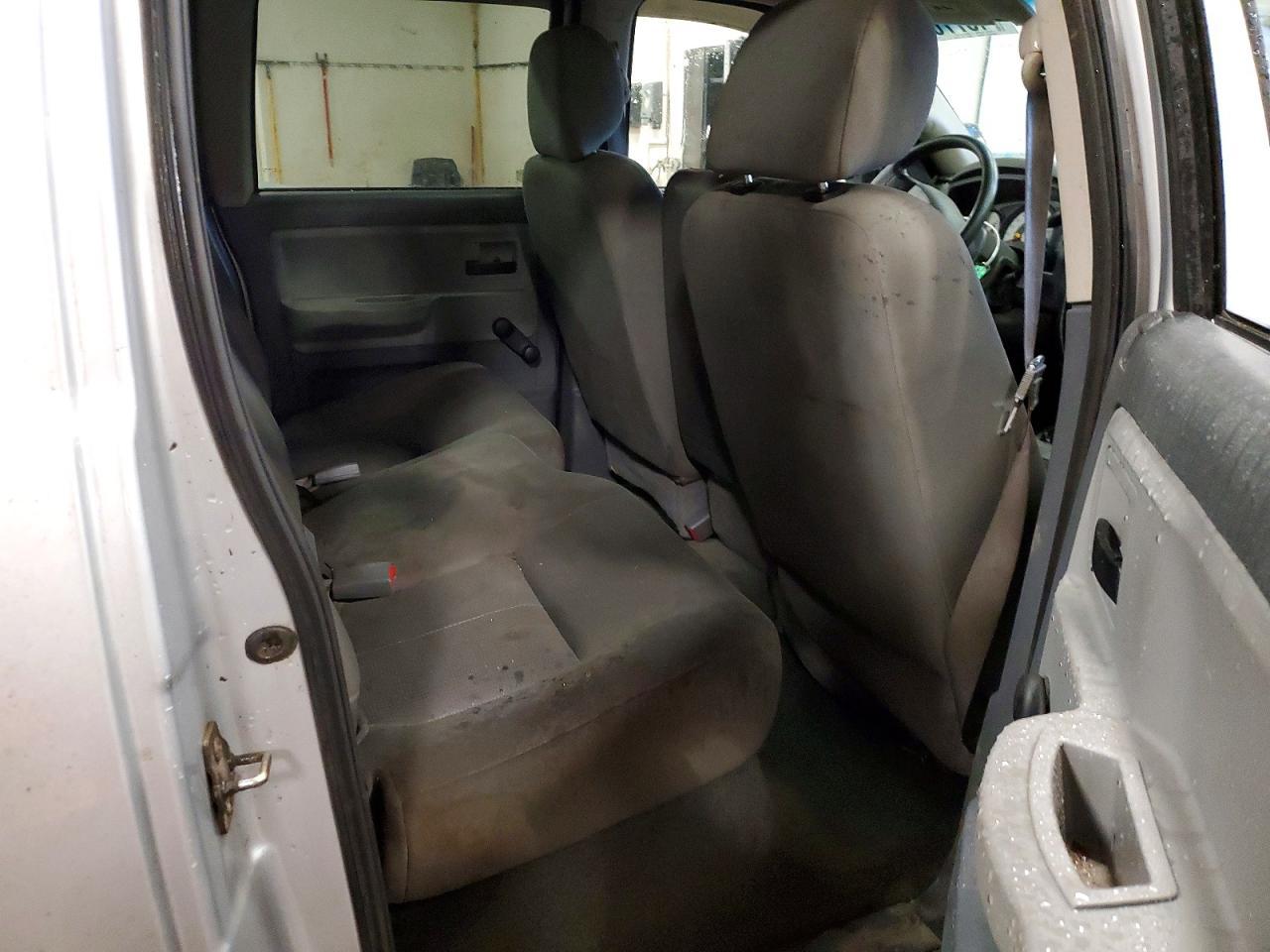 2006 DODGE Dakota