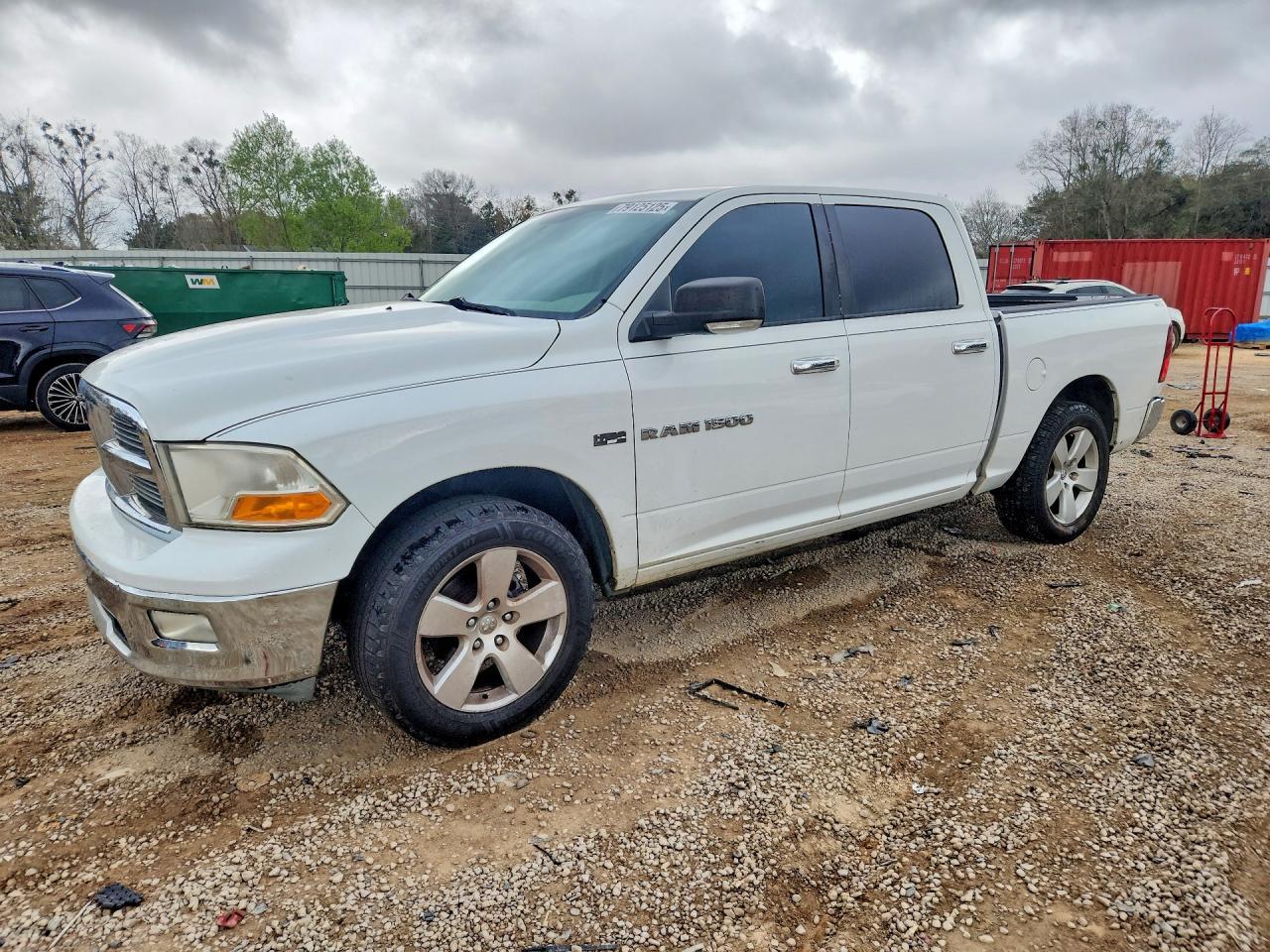 2011 DODGE RAM 1500