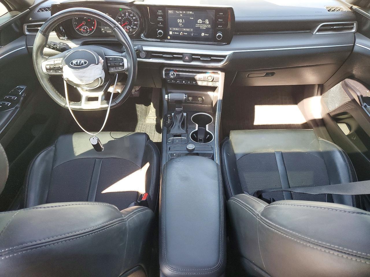 2021 KIA K5
